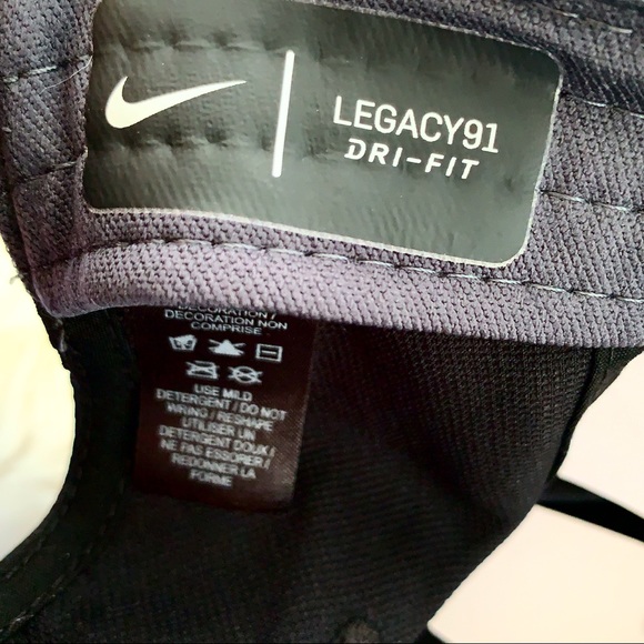✔️ NIKE Dri Fit Hat Legacy Featherlight Cap NWT - Picture 6 of 6
